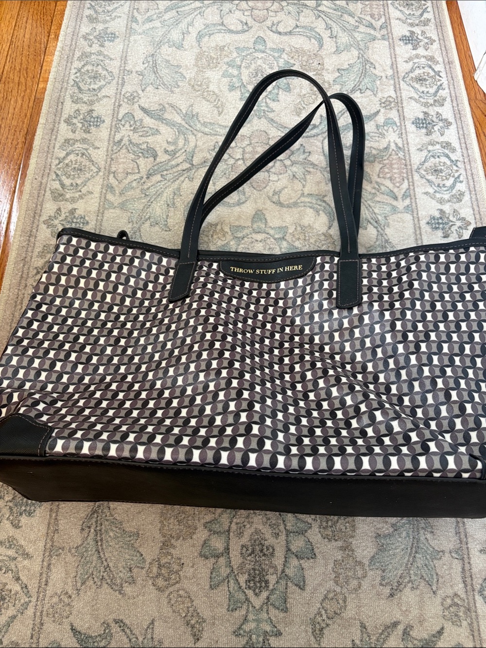 Time and Tru Throw Stuff In Here Tote Bag (Black)